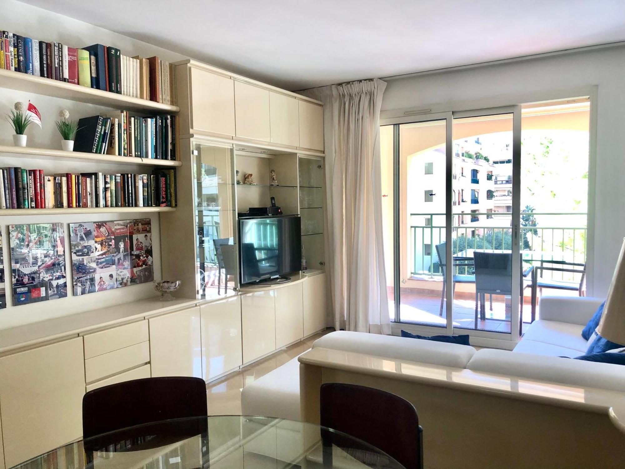 Monaco, Elegant & Quiet Renovated Apartment, In Fontvieille District, With Terrace & Pool, 15Min Walk To F1 Grand Prix Екстериор снимка