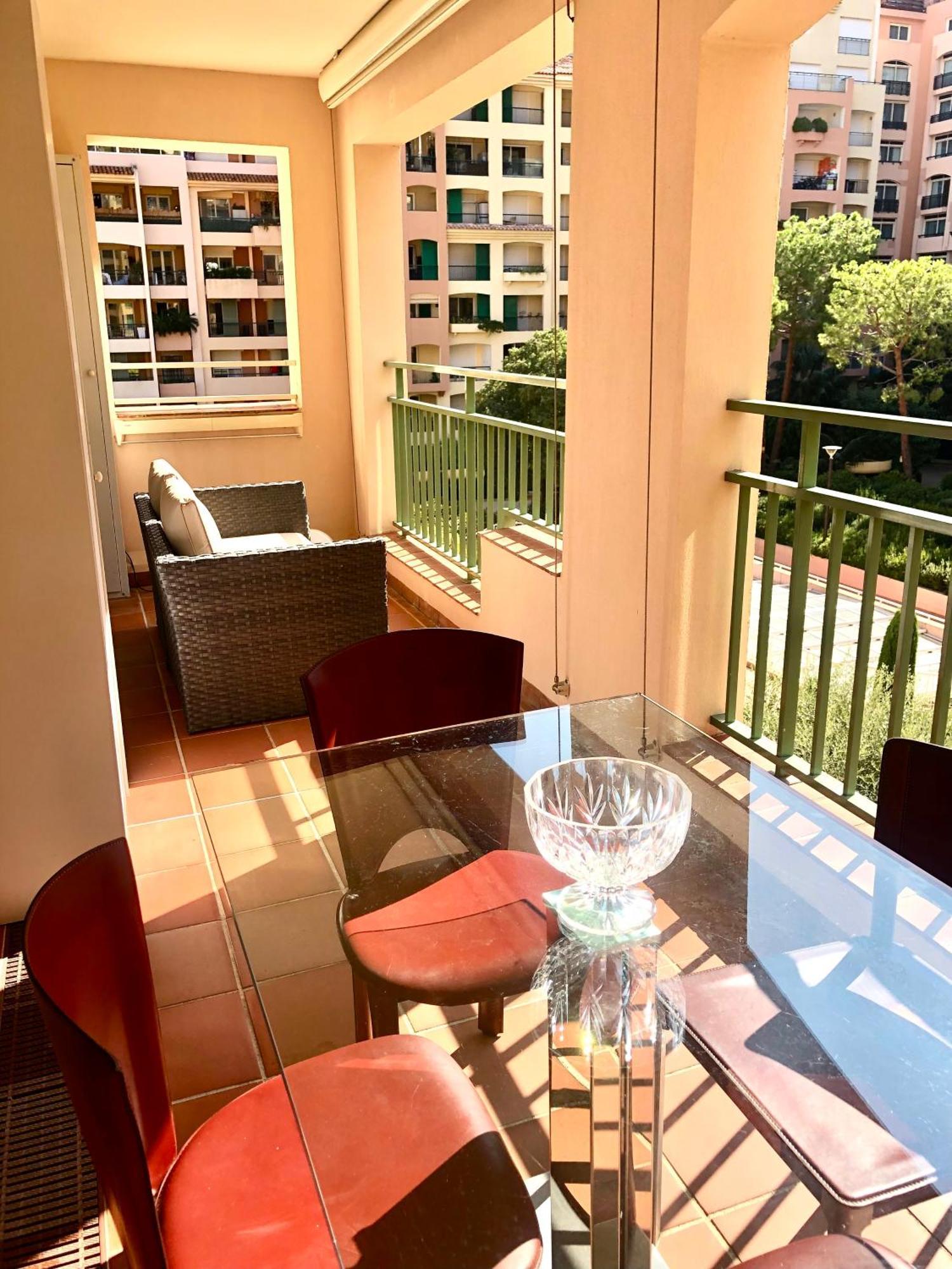 Monaco, Elegant & Quiet Renovated Apartment, In Fontvieille District, With Terrace & Pool, 15Min Walk To Port Hercule Монте Карло Екстериор снимка