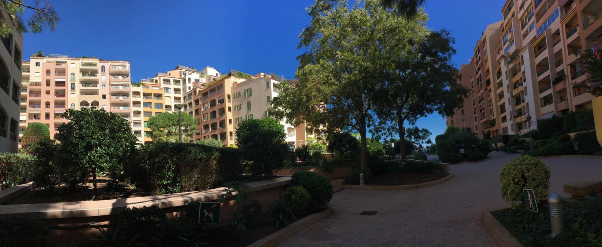 Monaco, Elegant & Quiet Renovated Apartment, In Fontvieille District, With Terrace & Pool, 15Min Walk To F1 Grand Prix Екстериор снимка